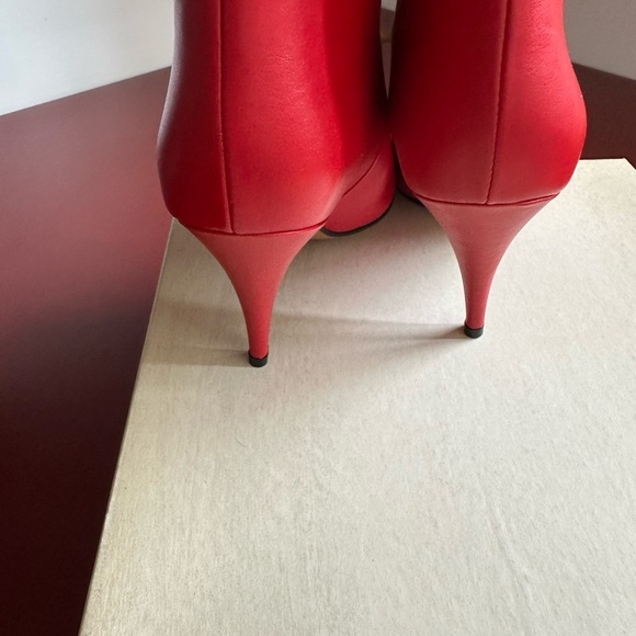 Size 7 1/2 Red Leather Boots! Never Worn! Perfect! - Picture 6 of 14